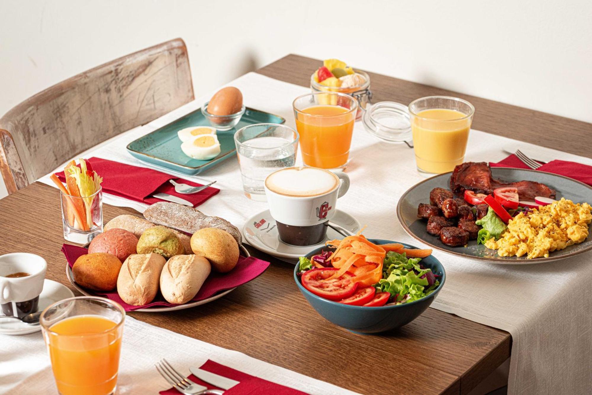 Phi Hotel Bologna Apartments 外观 照片