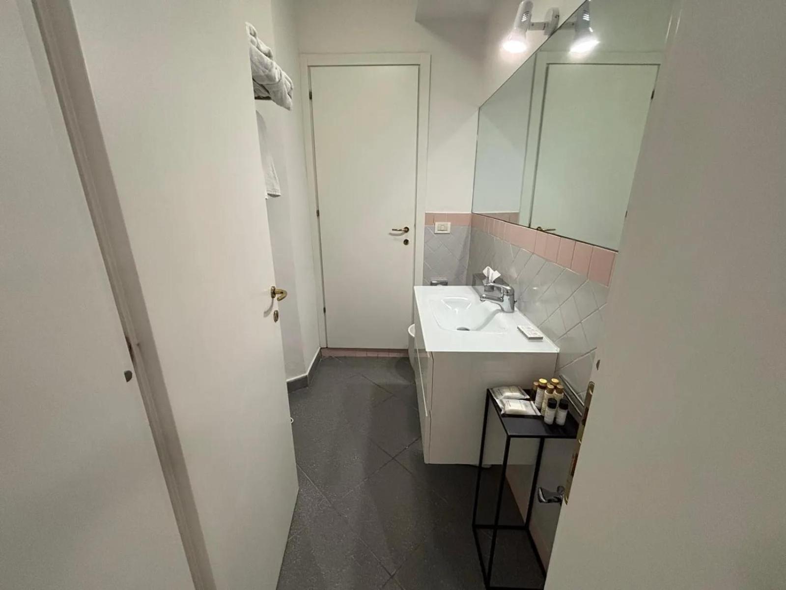 Phi Hotel Bologna Apartments 外观 照片
